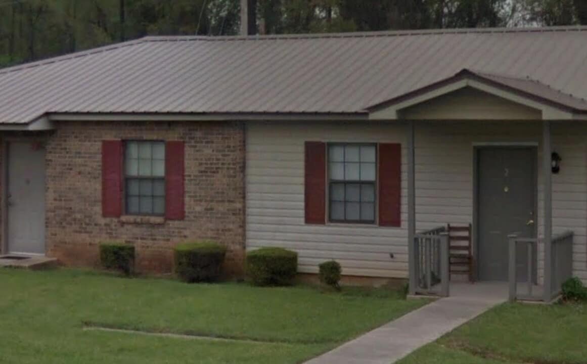22271 AL-69 in Coffeeville, AL - Building Photo