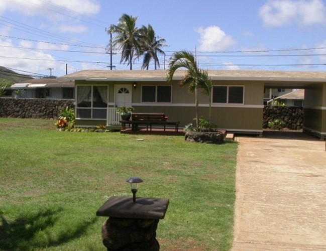 Rainbow Estates in Hauula, HI - Building Photo - Building Photo