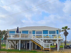 27478 FM457 in Bay City, TX - Foto de edificio - Building Photo