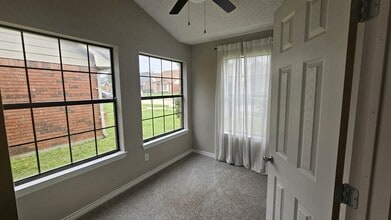 516 Lookout Mountain Trail in Mesquite, TX - Building Photo - Building Photo