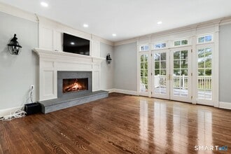 59 Crescent Rd in Westport, CT - Building Photo - Building Photo