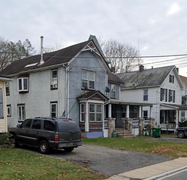 38 Bank St Rentals in Sussex, NJ