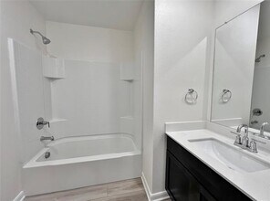 1448 Sunkiss Dr in Fort Worth, TX - Building Photo - Building Photo