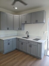 801 Wilson Ave in Bakersfield, CA - Building Photo - Building Photo