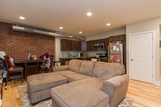 113 Gay St in Manayunk, PA - Building Photo - Interior Photo