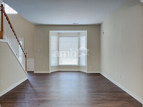 4388 Kelso Dr in High Point, NC - Foto de edificio - Building Photo