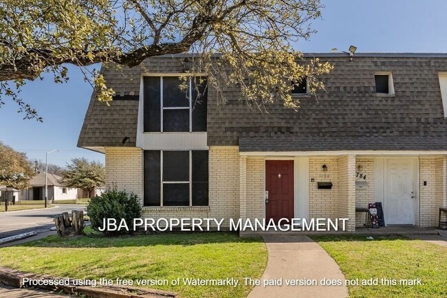 1786 Belshire Ct in Fort Worth, TX - Building Photo - Building Photo