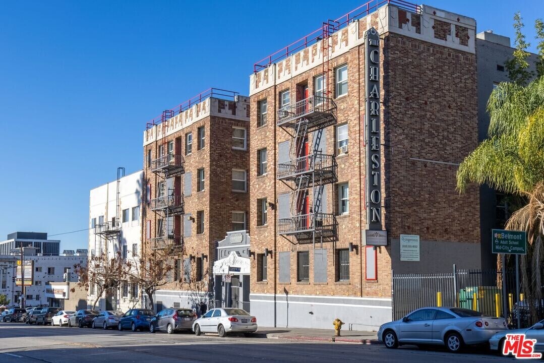 729 S Union Ave in Los Angeles, CA - Building Photo