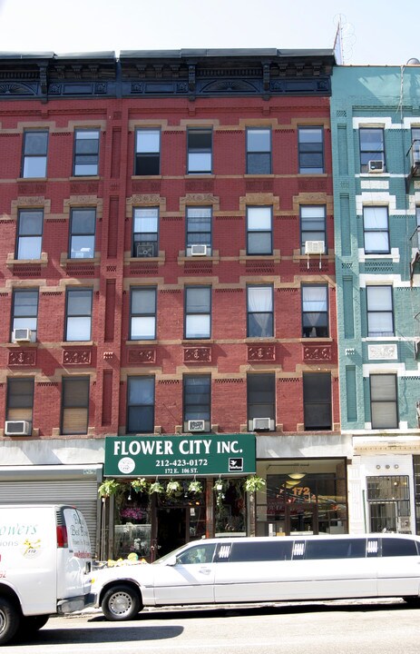 172-174 E 106th St in New York, NY - Building Photo