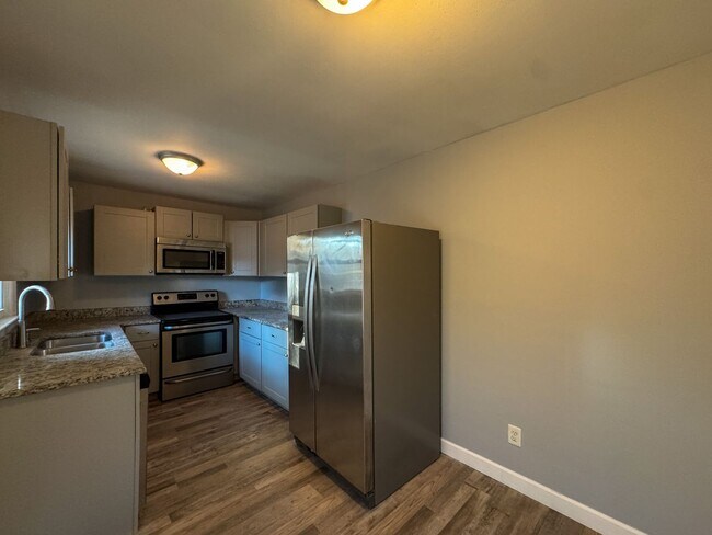 1849 Broadell Dr in Fayetteville, NC - Building Photo - Building Photo