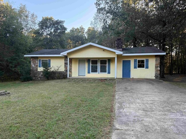 property at 156 Pottawattamie Dr