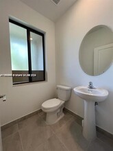 327 NE 208th Terrace in Miami, FL - Building Photo - Building Photo