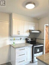 5-1005 Parkway Forest Dr in Toronto, ON - Building Photo - Building Photo