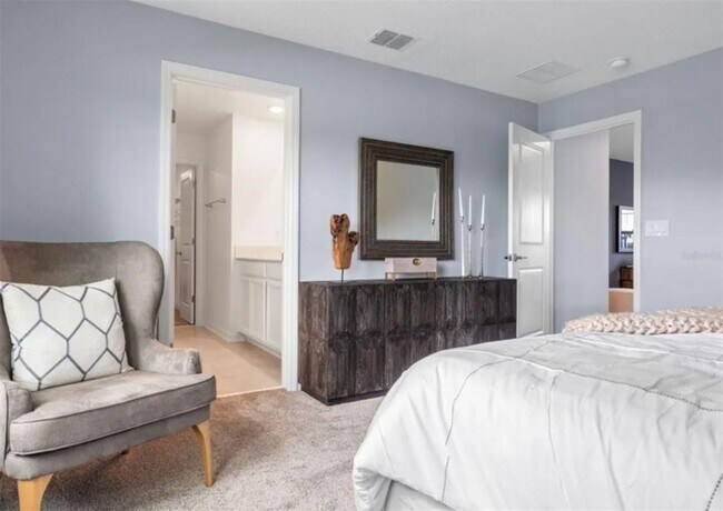 property at 1021 Waterfall Blvd
