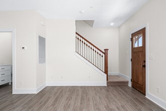 1422 Spring Pointe Ln in Cookeville, TN - Building Photo - Building Photo