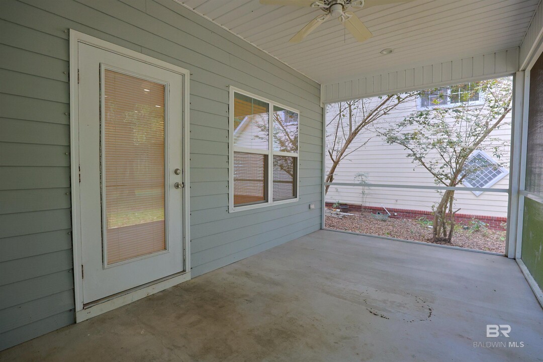 6301 Madison Dr in Gulf Shores, AL - Building Photo