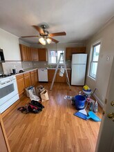 8 Cross St in Woburn, MA - Building Photo - Building Photo