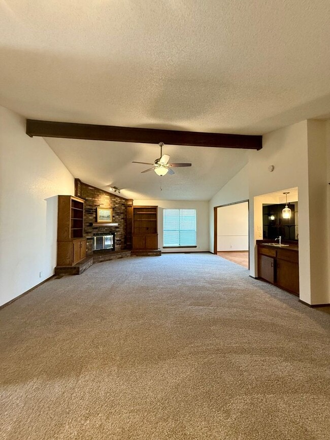 2212 Sandy Creek Trail in Edmond, OK - Building Photo - Building Photo