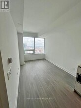 8-4118 Wellesley St W in Toronto, ON - Building Photo - Building Photo