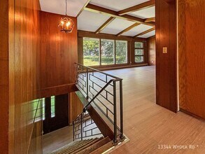 13344 Wyola Rd in Hopkins, MN - Building Photo - Building Photo