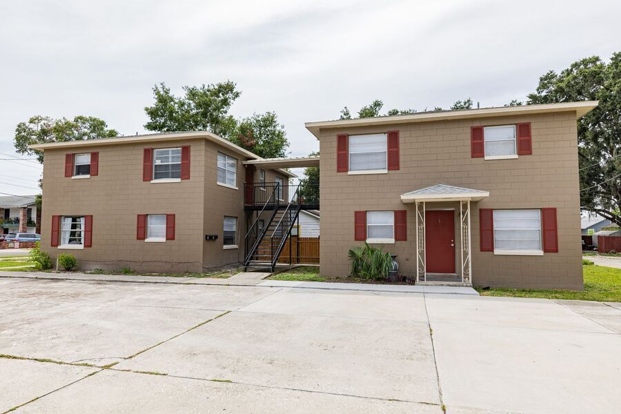 151 Avenue C SE in Winter Haven, FL - Building Photo