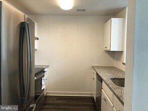43 Princeton Hightstown Rd, Unit 1205 in West Windsor Township, NJ - Building Photo - Building Photo