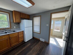 3312 3rd St in Moline, IL - Building Photo - Building Photo