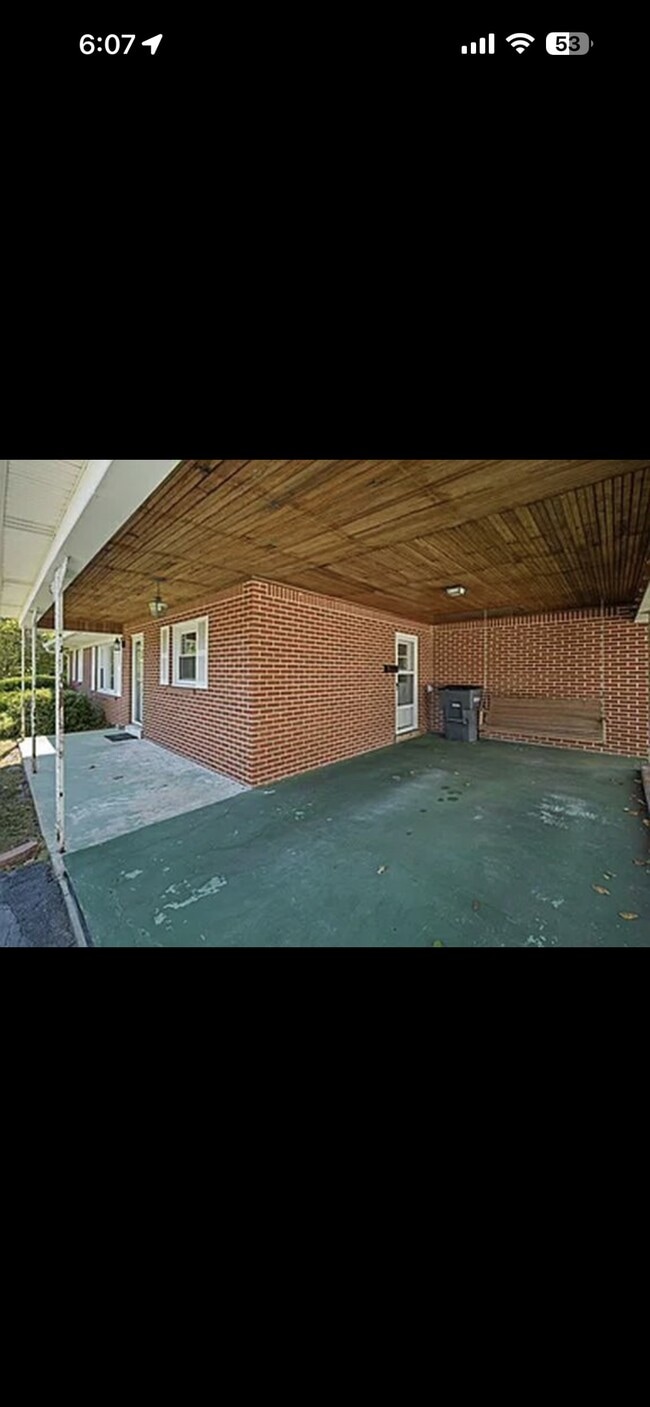 889 Shady Ln in Cookeville, TN - Building Photo - Building Photo