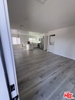 1759 W 35th Pl in Los Angeles, CA - Building Photo - Building Photo