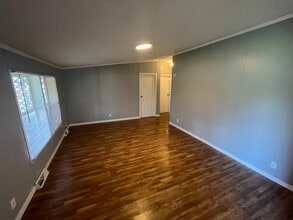 1802 E Willard St in Muncie, IN - Building Photo - Building Photo