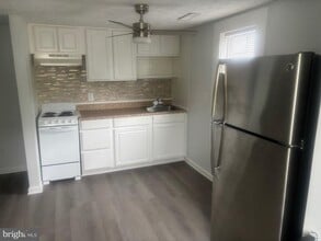 25580 Three Notch Rd in Hollywood, MD - Building Photo - Building Photo