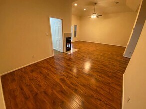 627 Hawthorne St in Houston, TX - Building Photo - Building Photo