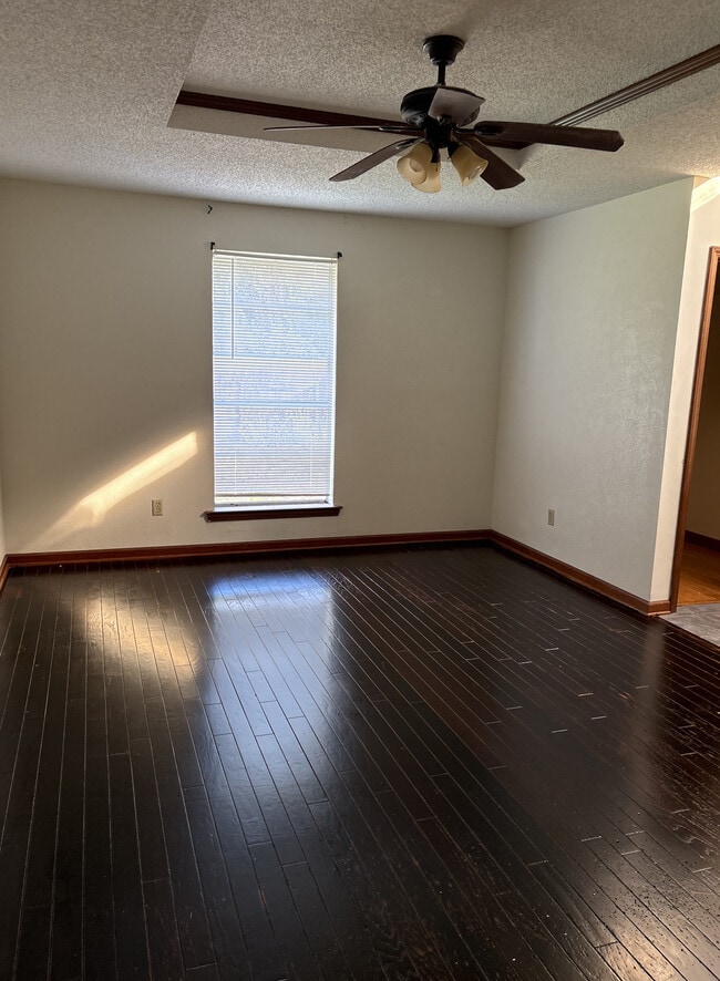 property at 182 Dunleith Dr