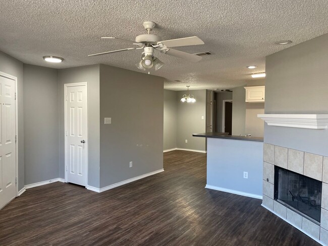 2330 78th St in Lubbock, TX - Building Photo - Building Photo