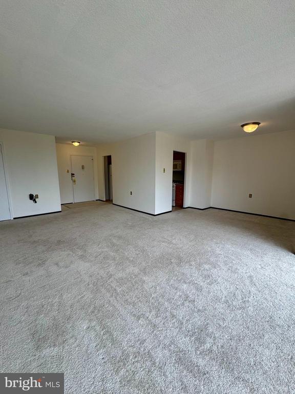 property at 801 Yale Ave