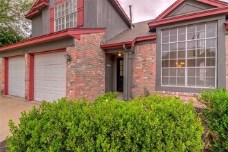 2200 Rick Whinery Dr in Austin, TX - Building Photo - Building Photo