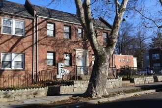 1842 M St NE in Washington, DC - Building Photo - Building Photo