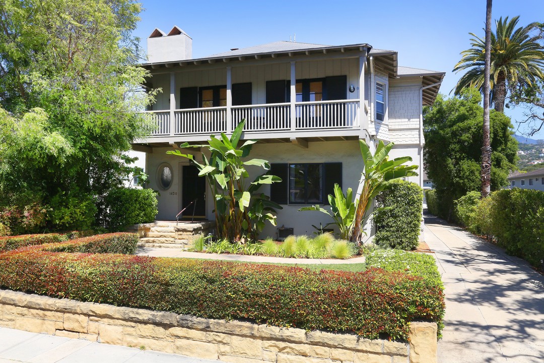 1620 Garden St in Santa Barbara, CA - Building Photo