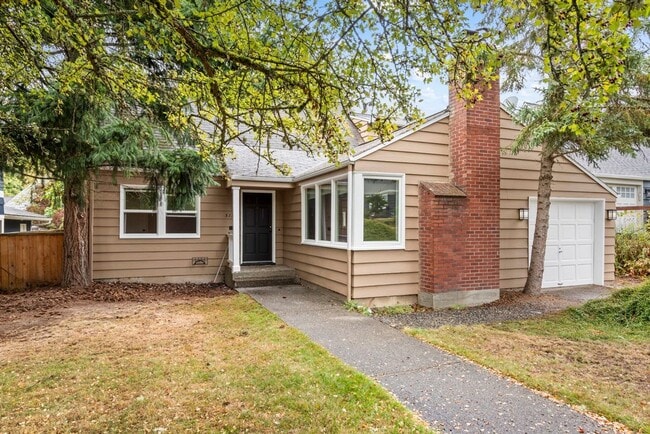 property at 5150 46th Ave NE