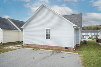 443 Anna St in Lillington, NC - Building Photo - Building Photo