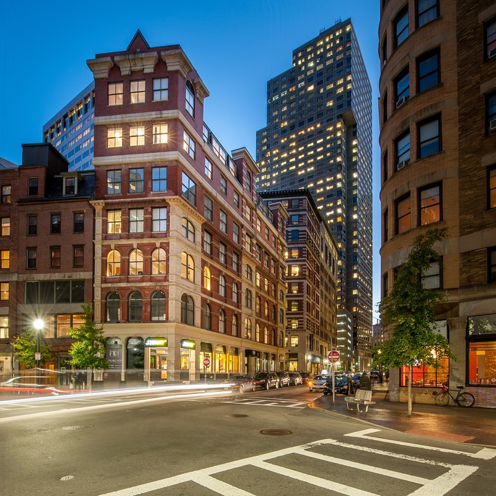 FiDi Lofts in Boston, MA - Building Photo