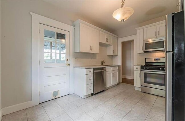 1191 Mansfield Ave NE in Atlanta, GA - Building Photo - Building Photo