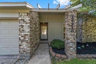 16970 Mockingbird Ct in Conroe, TX - Building Photo - Building Photo