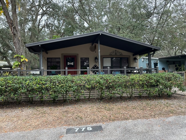 3000 Clarcona Rd in Apopka, FL - Building Photo - Building Photo