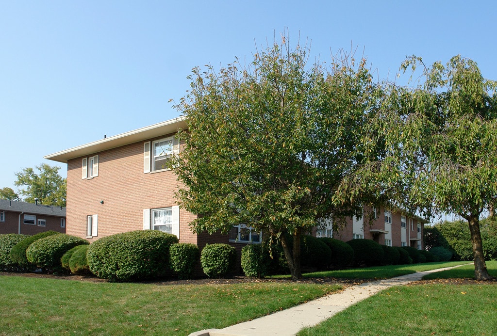 Kenny Road Apartments in Columbus, OH