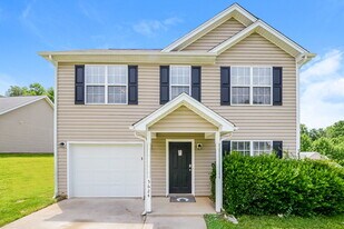 5624 Fairway Forest Dr in Winston-Salem, NC - Building Photo