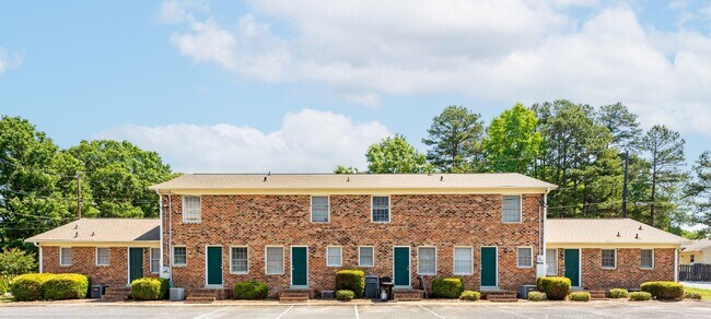 Williamsburg Village photo'