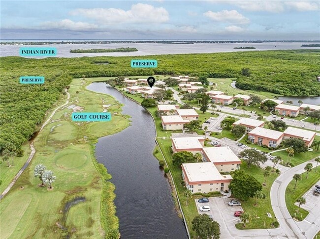 73 Royal Oak Ct in Vero Beach, FL - Building Photo - Building Photo