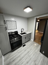 422 Locust St, Unit 2