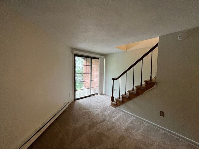 property at 181 Loomis Dr